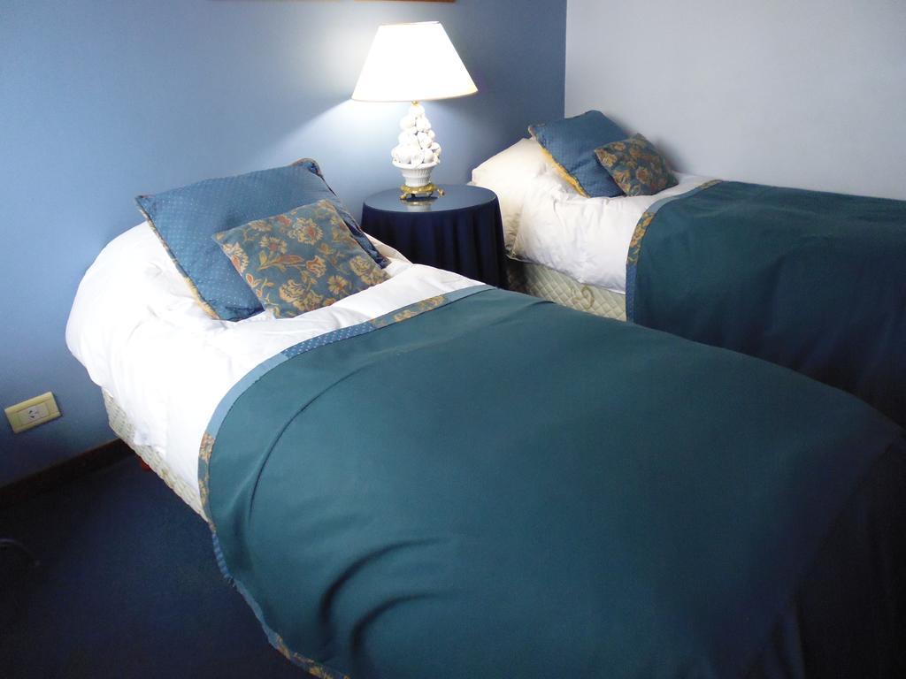 Hosteria Residencia Linares Ushuaia Room photo